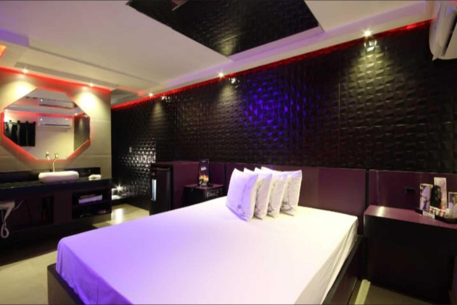 Love hotel Desiree