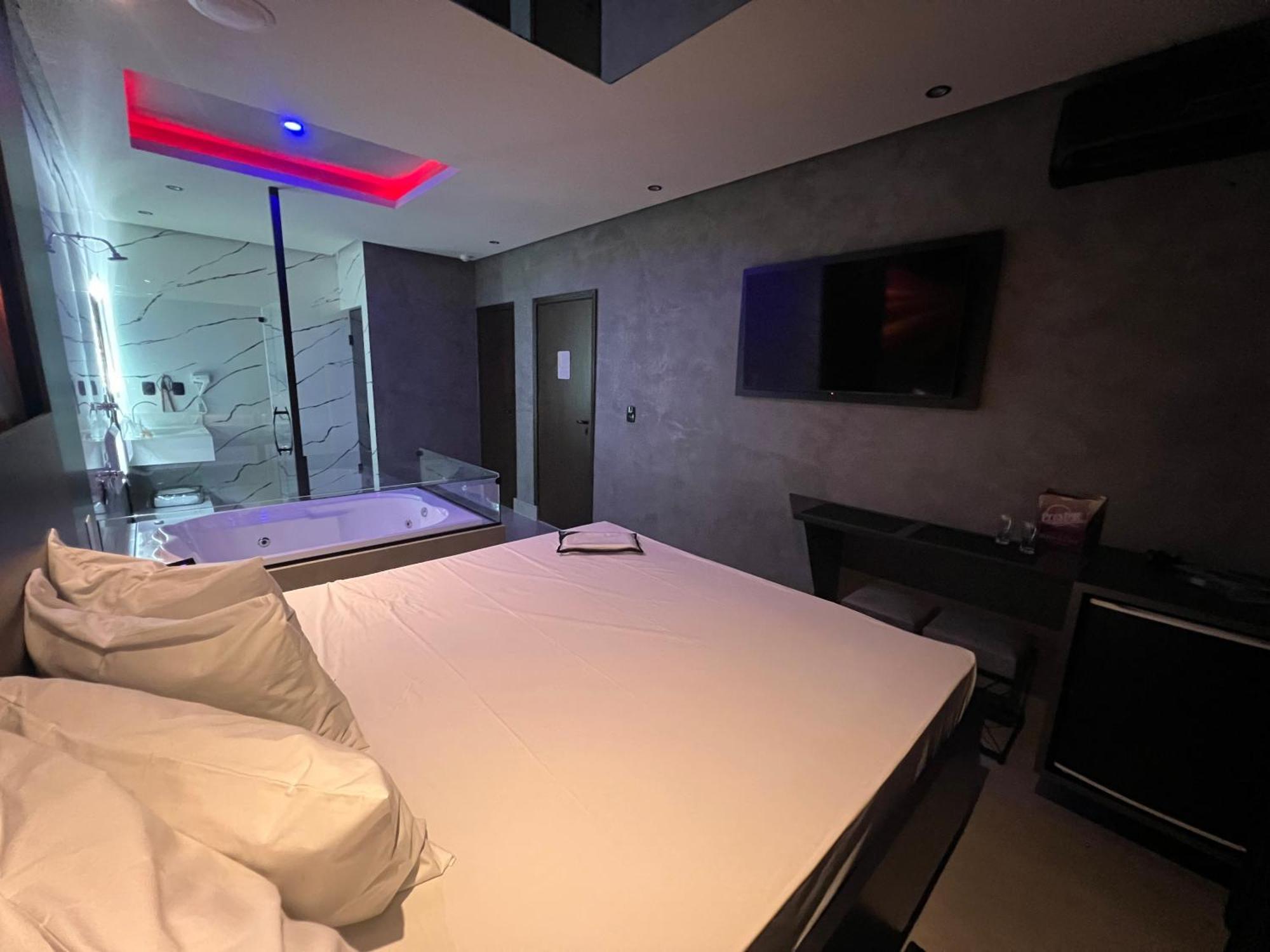 Love hotel Desiree Sao Paulo